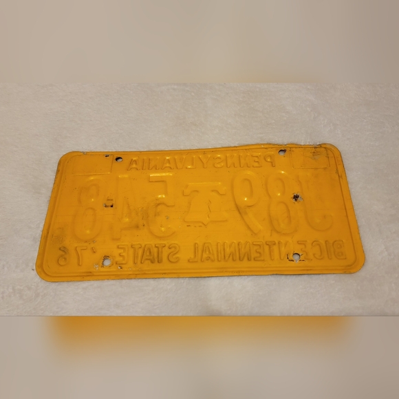 1976 Pennsylvania License Plate - Picture 4 of 4